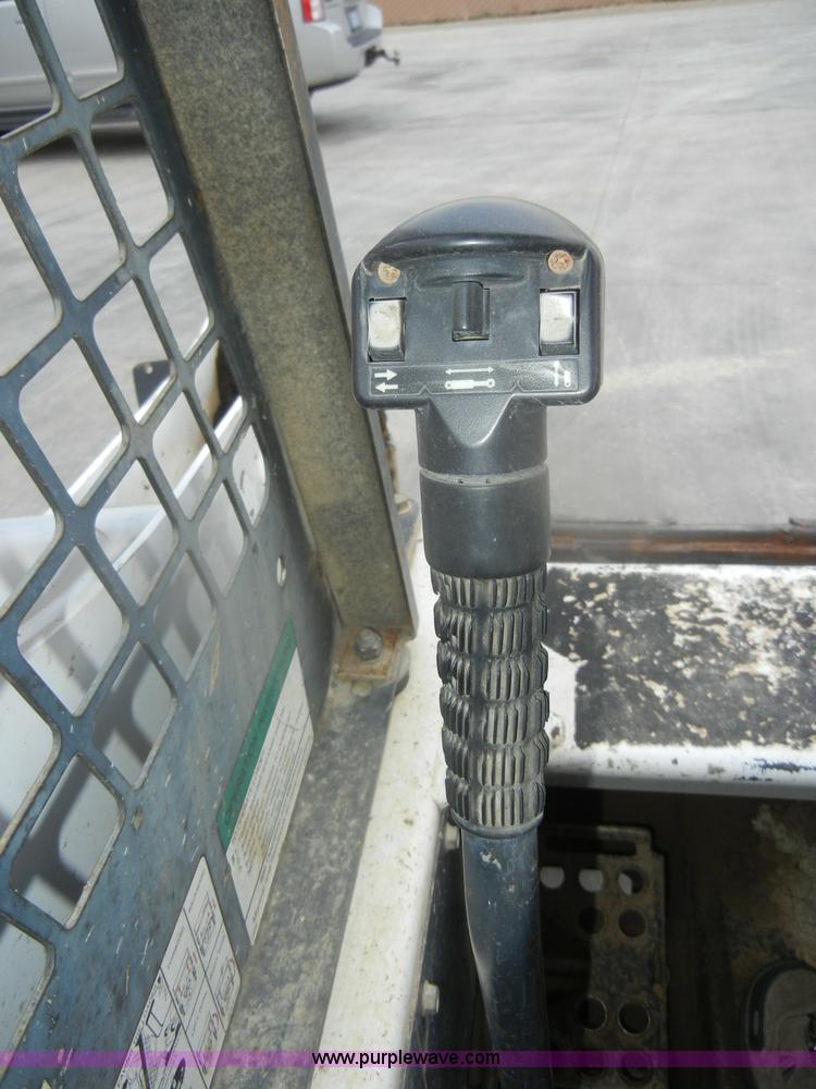 image for item D4802 1999 Bobcat 873 skid steer