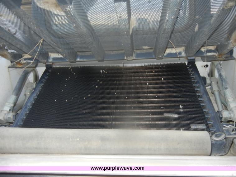 image for item D4802 1999 Bobcat 873 skid steer