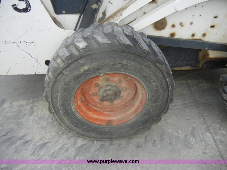 image for item D4802 1999 Bobcat 873 skid steer
