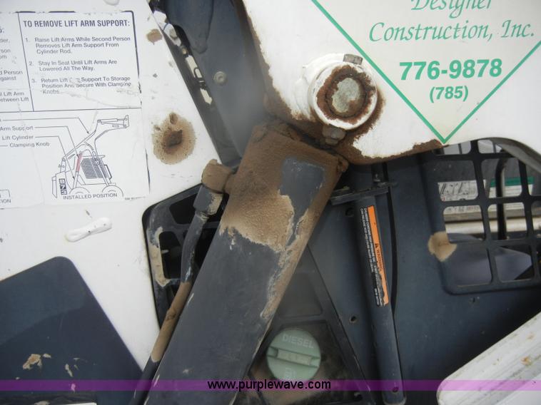 image for item D4802 1999 Bobcat 873 skid steer