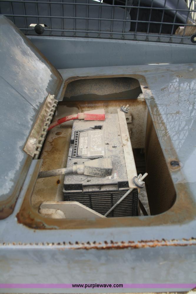 image for item D4804 2006 Terex TH842C telehandler