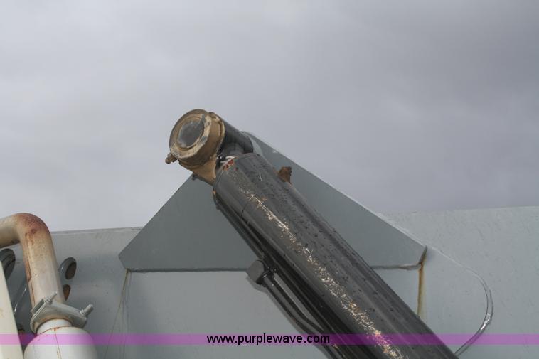 image for item D4804 2006 Terex TH842C telehandler