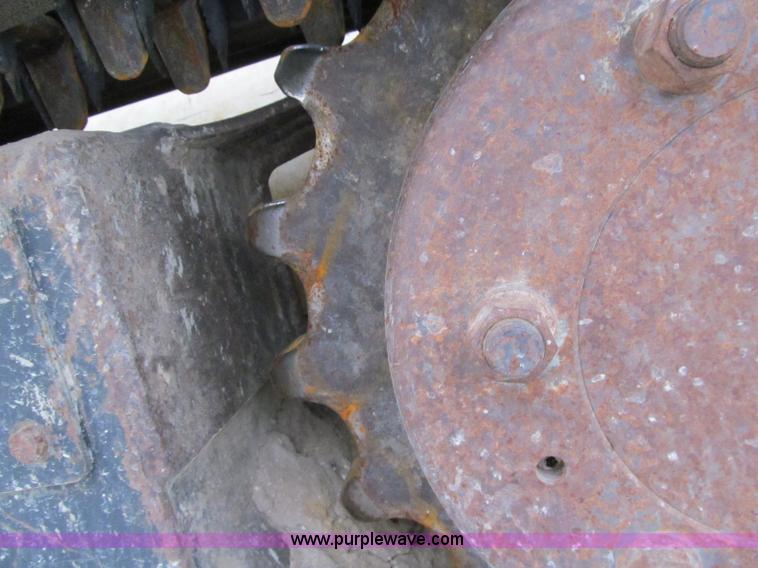 image for item D4806 2003 Bobcat T200 skid steer