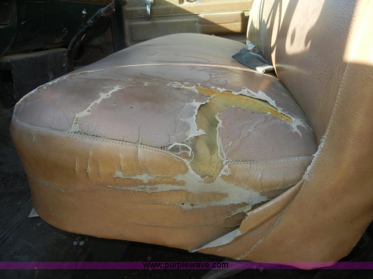 image for item D4903 1974 Chevrolet C60 Custom flatbed pickup truck