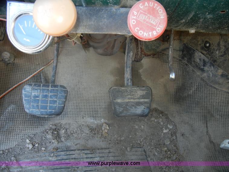 image for item D4903 1974 Chevrolet C60 Custom flatbed pickup truck