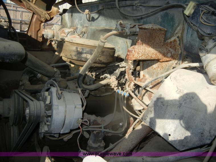 image for item D4903 1974 Chevrolet C60 Custom flatbed pickup truck