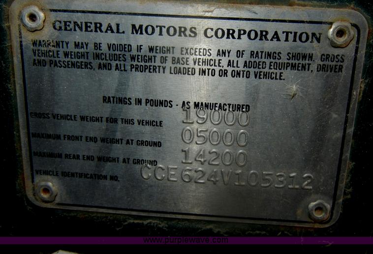 image for item D4903 1974 Chevrolet C60 Custom flatbed pickup truck