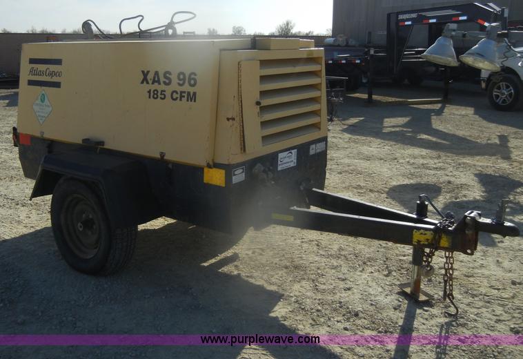 image for item D4908 2000 Atlas portable air compressor