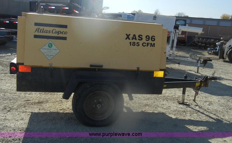 image for item D4908 2000 Atlas portable air compressor