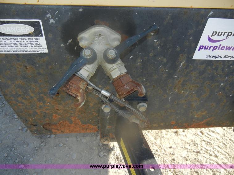 image for item D4908 2000 Atlas portable air compressor