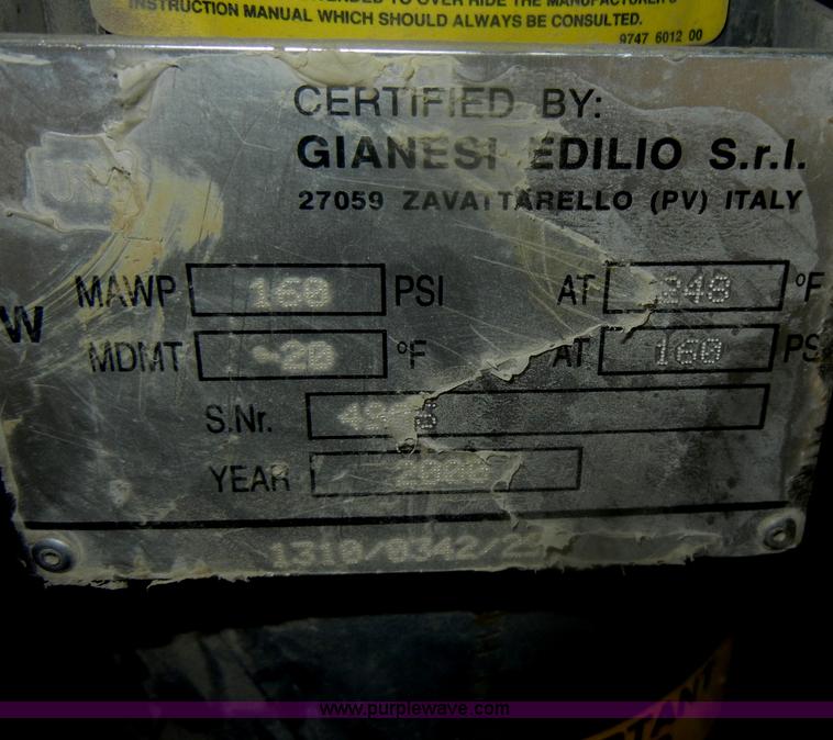 image for item D4908 2000 Atlas portable air compressor