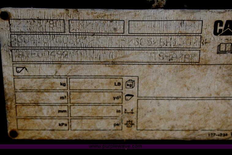 image for item D4913 Caterpillar vibratory plate compactor attachment