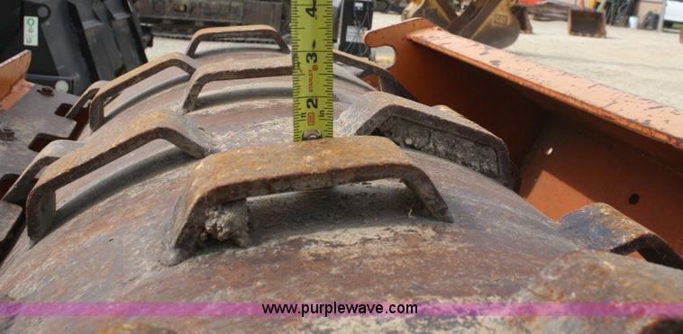 image for item D4915 MBW AT60 padfoot roller attachment