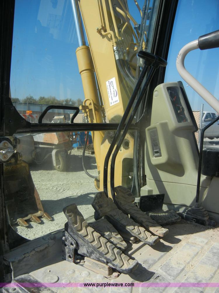 image for item D4922 Caterpillar 307C mini excavator