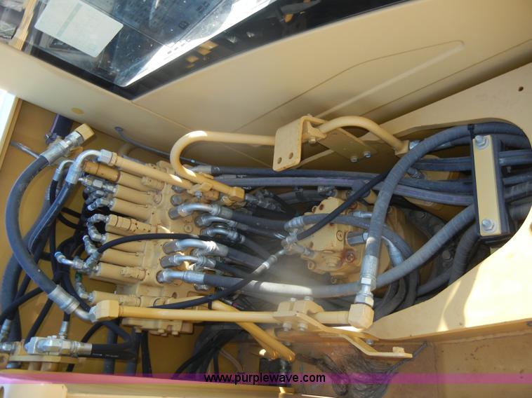 image for item D4922 Caterpillar 307C mini excavator