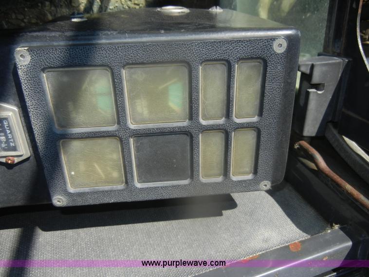 image for item D4923 1994 Bobcat 331 compact excavator