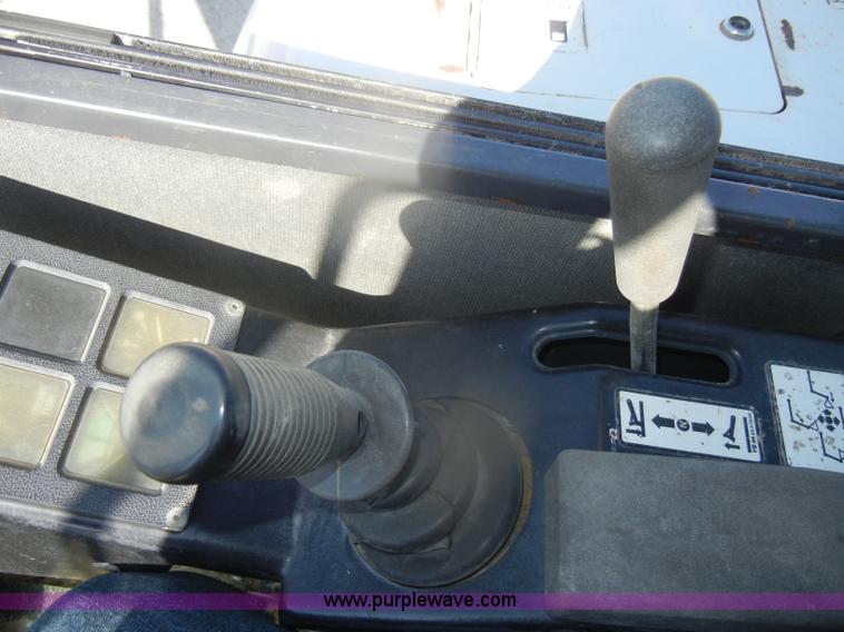 image for item D4923 1994 Bobcat 331 compact excavator