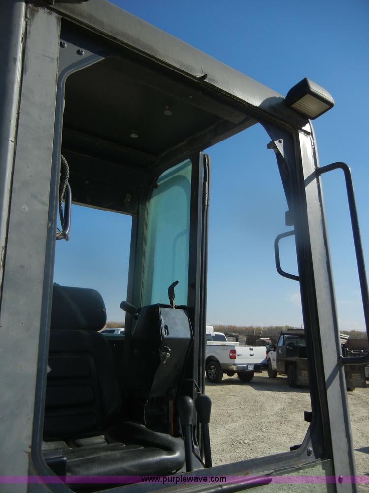 image for item D4923 1994 Bobcat 331 compact excavator