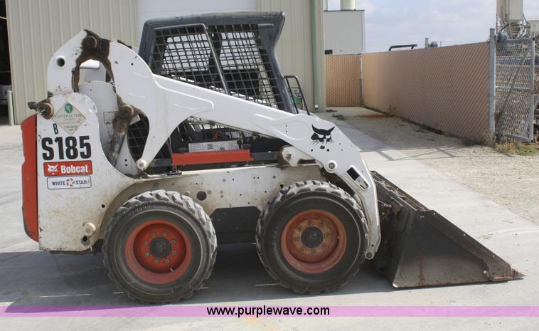 image for item F2710 2008 Bobcat S185 skid steer