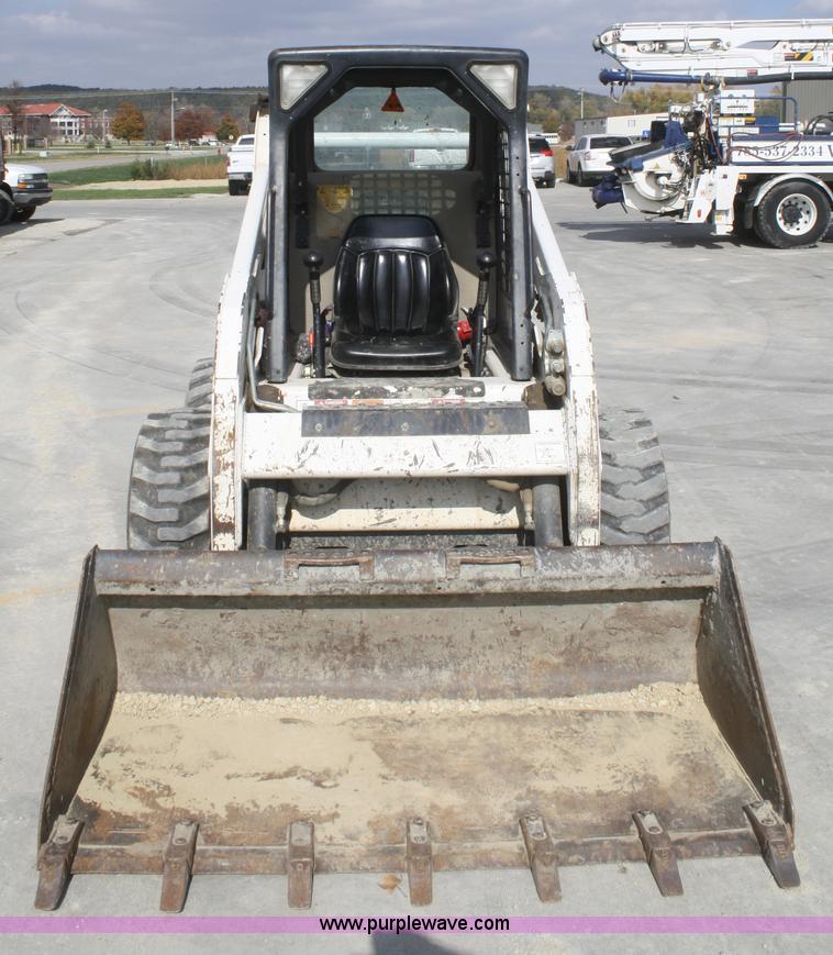 image for item F2710 2008 Bobcat S185 skid steer