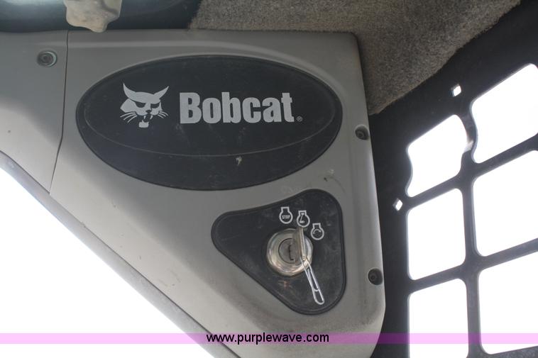 image for item F2710 2008 Bobcat S185 skid steer