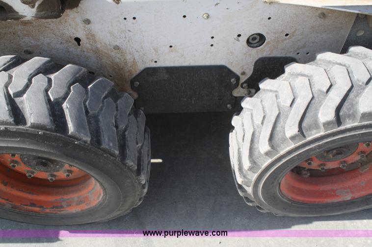 image for item F2710 2008 Bobcat S185 skid steer