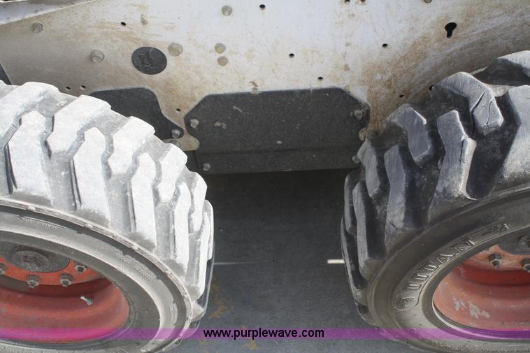 image for item F2710 2008 Bobcat S185 skid steer