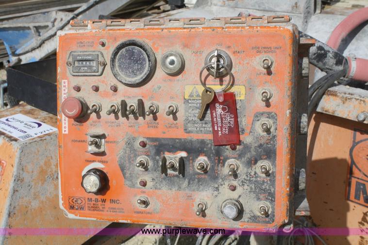 image for item F2711 MBW CG100 curb machine