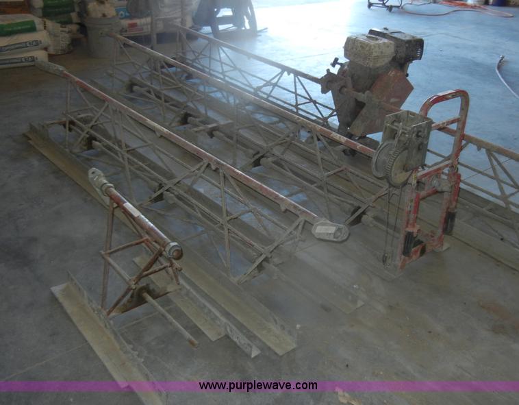 image for item O9502 Allentown A-Frame power concrete screed