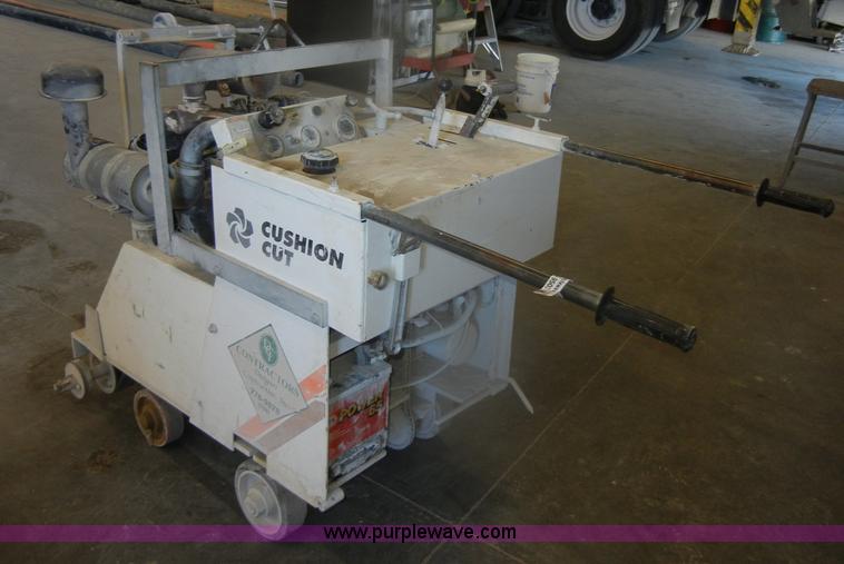 Cushion Cut concrete saw in Manhattan , KS Item O9503 sold Purple Wave