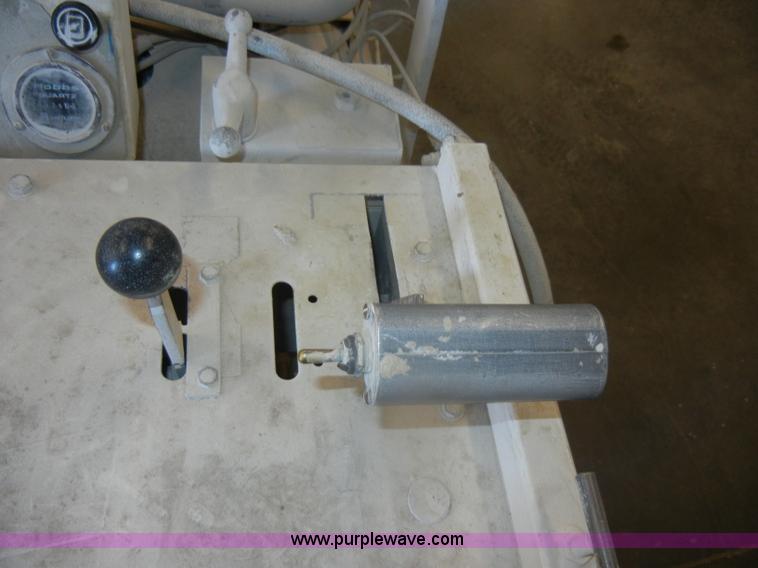 image for item O9503 Cushion Cut concrete saw