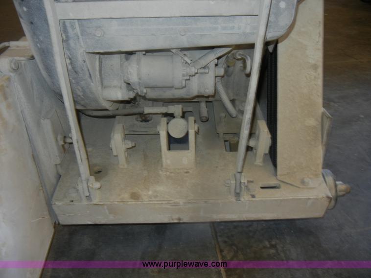 image for item O9503 Cushion Cut concrete saw