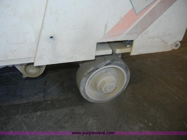 image for item O9503 Cushion Cut concrete saw