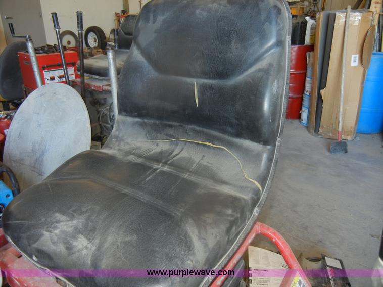 image for item O9504 1993 Razorback 6' dual riding trowel