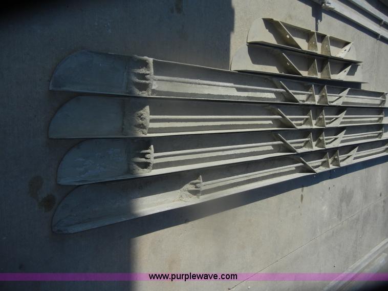 image for item O9577 (6) concrete screeds