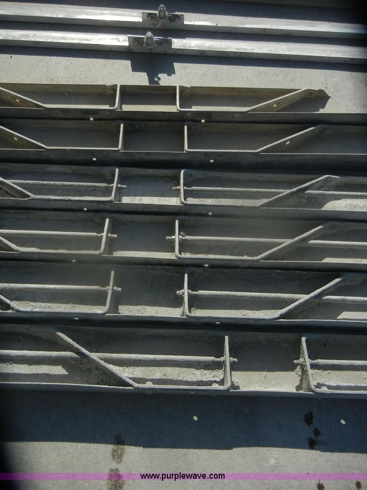 image for item O9577 (6) concrete screeds