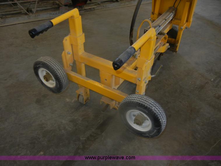 image for item O9585 E-Z Drill 210B drill