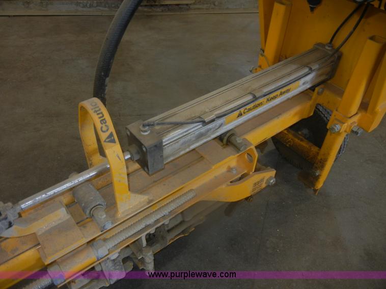 image for item O9585 E-Z Drill 210B drill