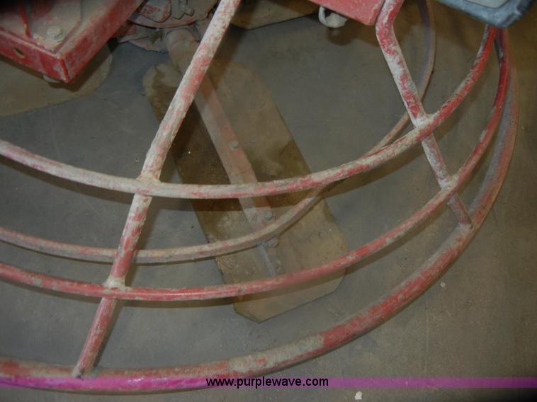 image for item O9590 1999 Razorback ride-on dual trowel