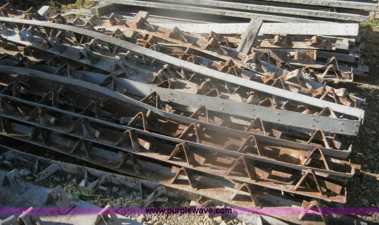 image for item O9613 Metal concrete street forms