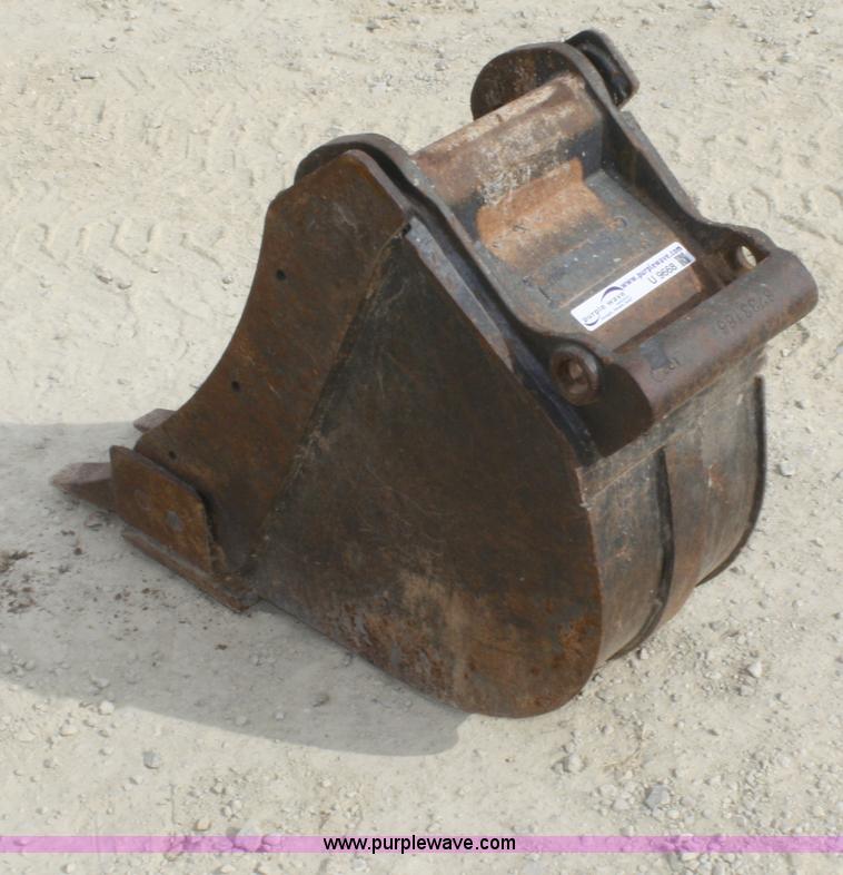 Bobcat 13" mini excavator bucket in Manhattan , KS Item U9668 sold