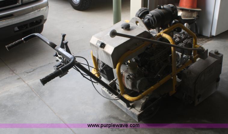 image for item U9678 Soff-Cut X4000 Prowler saw