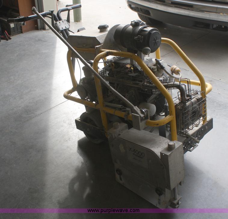 image for item U9678 Soff-Cut X4000 Prowler saw