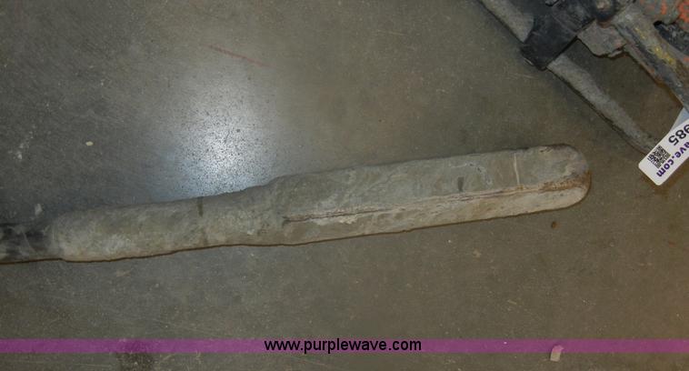 image for item V9985 Wacker concrete vibrator