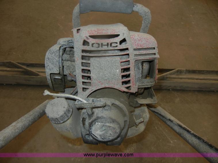 image for item V9986 Vibra Strike screed