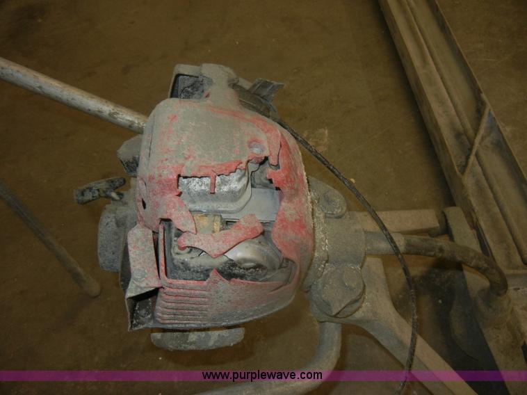 image for item V9987 Vibra Strike screed