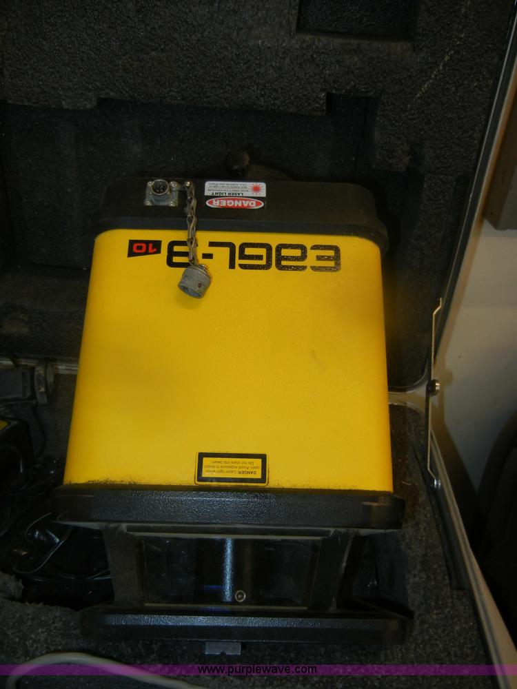 image for item V9990 Eagl-3 dual slope laser transmitter