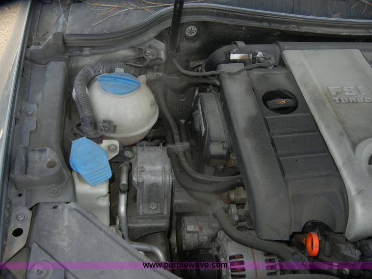 image for item D4645 2006 Volkswagen Passat 2.0T