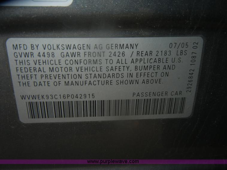 image for item D4645 2006 Volkswagen Passat 2.0T