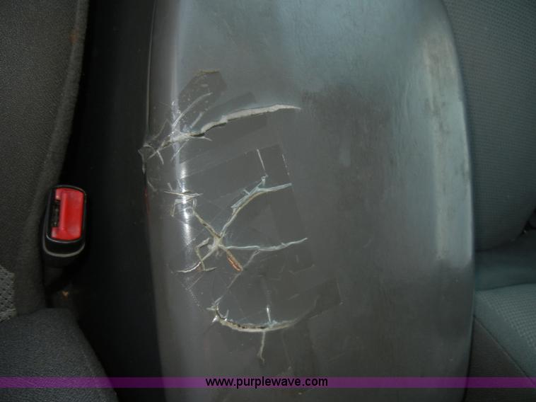 image for item D4648 2000 Ford Expedition XLT SUV